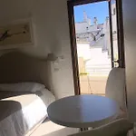 Couette-café Elamar & 3*