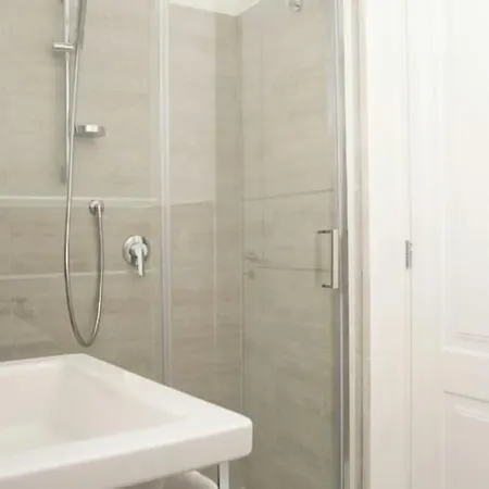 Elamar & Bed & Breakfast 3*