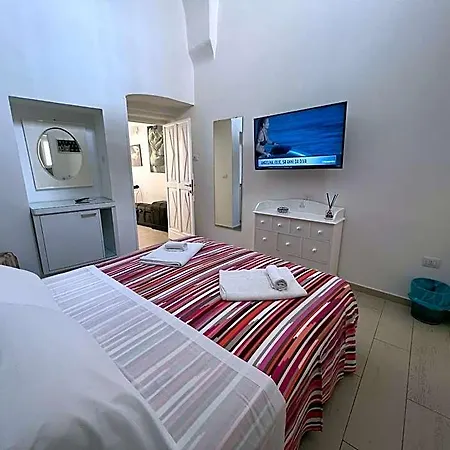 B&B Elamar &