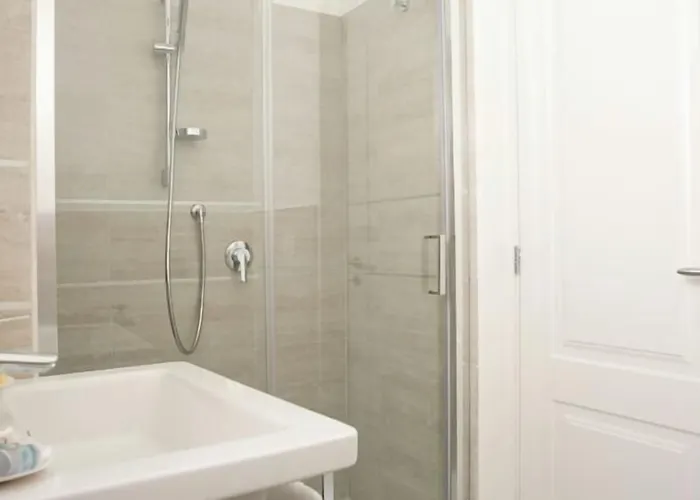 Elamar & فندق مبيت وإفطار 3*